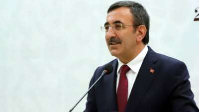 Cevdet Yılmaz: Dezenflasyon süreci 10 aydır kesintisiz devam ediyor
