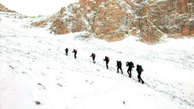 Elbruz Dağı’nda mahsur kalan 2 Türk vatandaşı hayatını kaybetti