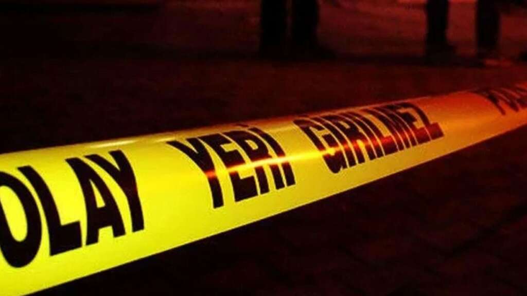Fatih’te 6,2’lik depremde hasar alan 3 bina boşaltıldı