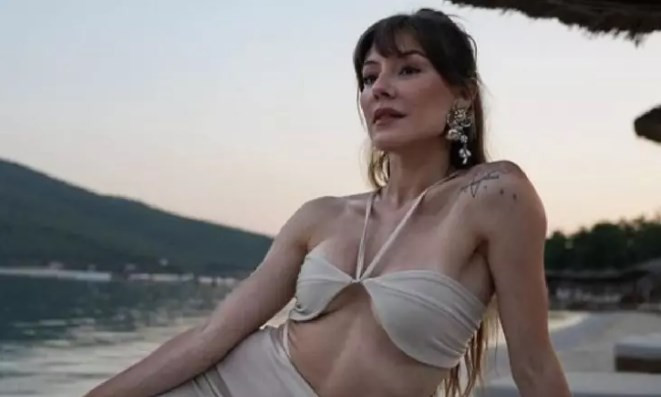 Ege Kökenli anne oluyor