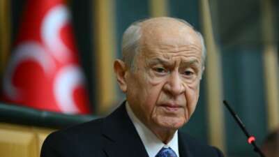 Bahçeli, 15 Temmuz’u hatırlattı: Sokaktakilerin karşısına başkaları dikilirse…