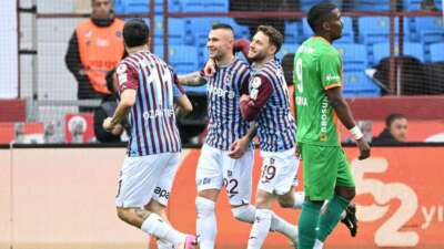 Süper Lig’de 7 gollü müthiş düello! Son gülen Trabzonspor oldu