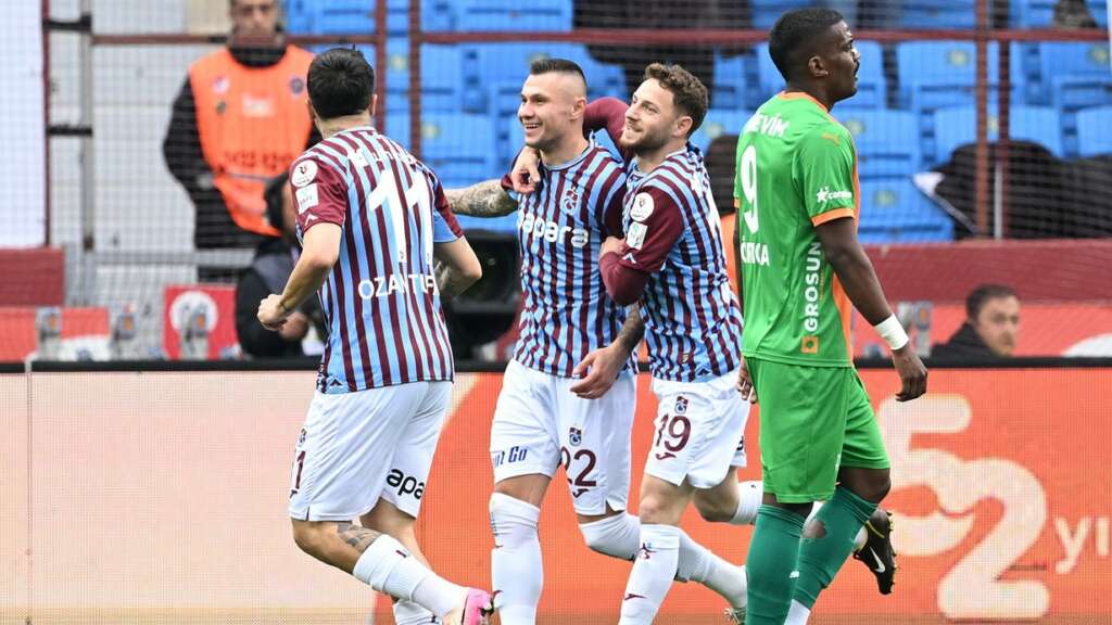 Süper Lig’de 7 gollü müthiş düello! Son gülen Trabzonspor oldu