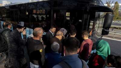 Özel Halk Otobüsü işletmecileri hizmet durdurma kararlarını deprem nedeniyle erteledi