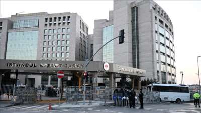 Yolsuzluk soruşturmasının firarisi Emrah Bağdatlı’yı yurt dışına kaçırdığı iddia edilen şüpheli tutuklandı