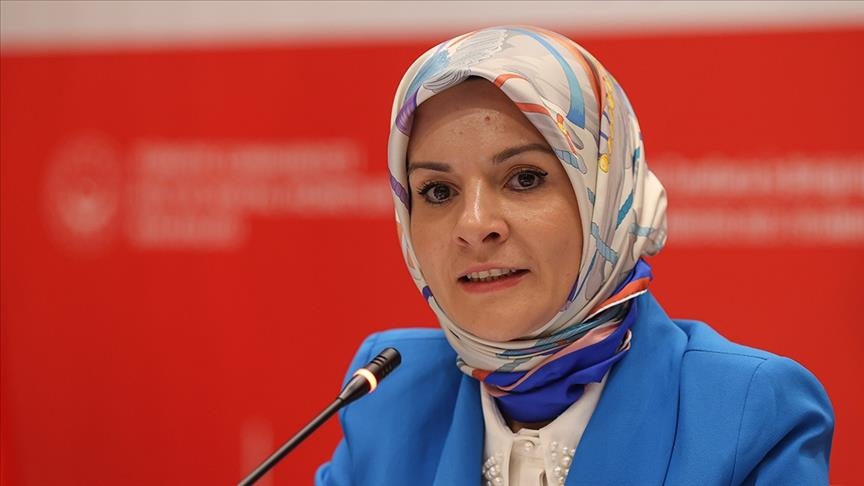 Bakan Göktaş: “Medya sadece yansıtmaz, aynı zamanda şekillendirir”