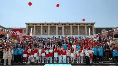 TBMM’de 23 Nisan dolayısıyla tören düzenlendi
