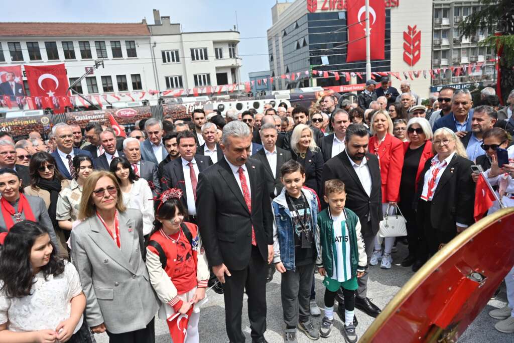 CHP Bursa İl Başkanı Nihat Yeşiltaş: Halkın seçme ve seçilme hakkına ipotek koyan her türlü girişime karşıyız