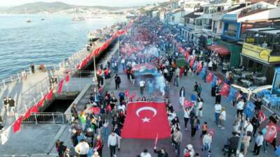 Mudanya’da 19 Mayıs coşkusu meydanlara taştı