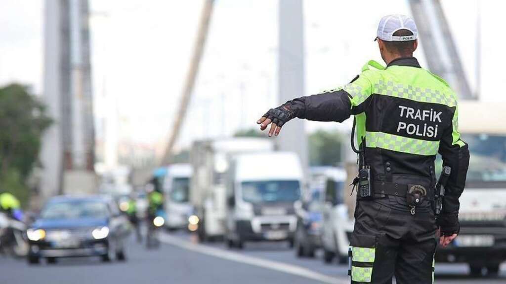 Tüm sürücülerin bilmesi gereken yeni düzenleme! Kazaya karışmasalar da hapis cezası alacaklar
