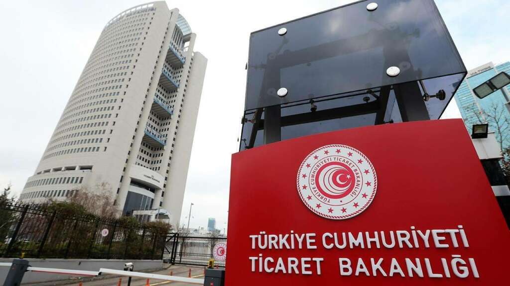 4 telefon modeli ve 1 hoparlöre toplatma kararı; BTK uyardı, Ticaret Bakanlığı harekete geçti