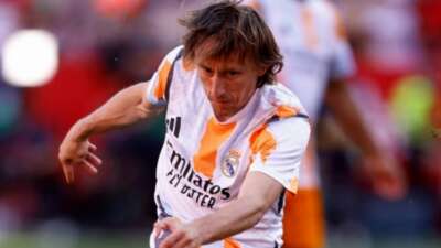 Real Madrid’in yıldız futbolcusu veda etti!
