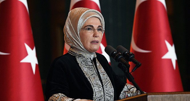 Emine Erdoğan’dan, ‘Dünya Ebeler Günü’ paylaşımı
