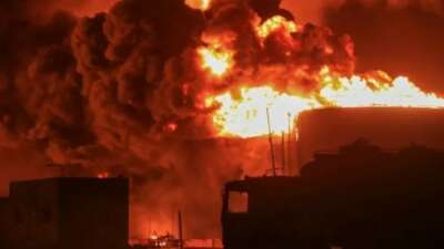 İsrail’den Yemen’in başkenti Sana’ya saldırı