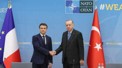 Cumhurbaşkanı Erdoğan, Macron’la görüştü