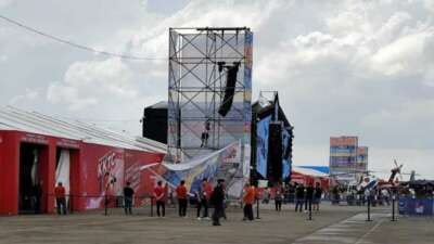 KKTC’de düzenlenen TEKNOFEST’te demir platform devrildi: 3 yaralı