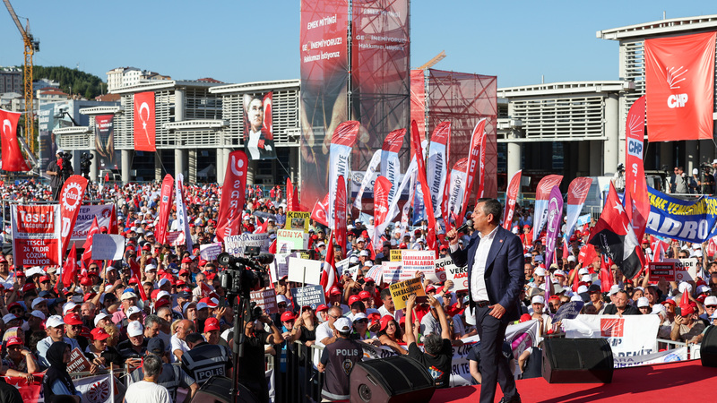 CHP lideri Özel Konya’da konuştu: Bu yapılanlar yakışır mı?