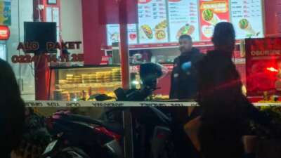 Bursa’da hareketli gece… Çiğköfteciye defalarca ateş etti!