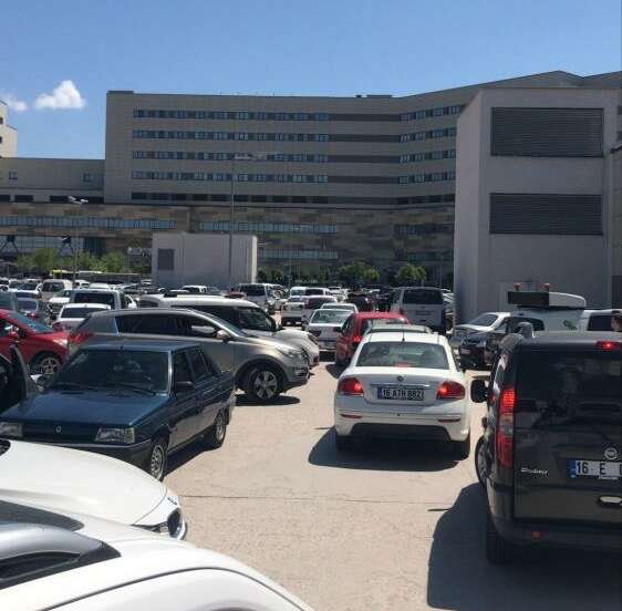 Bursa Şehir Hastanesi’nin otopark sorunu çözülemiyor