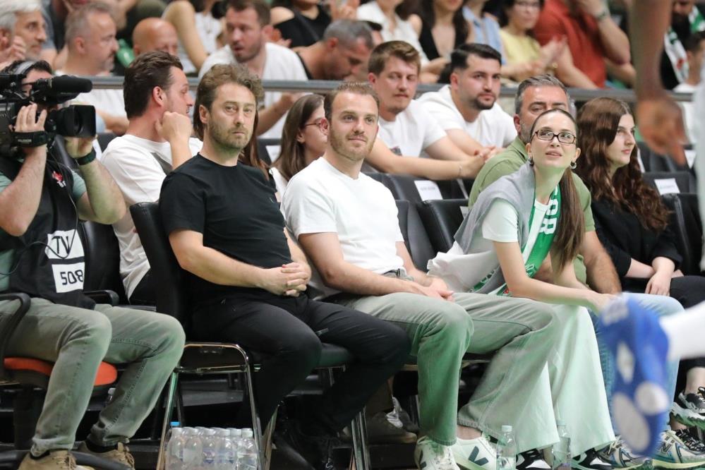 Ertuğrul Ersoy’dan Bursaspor’a destek