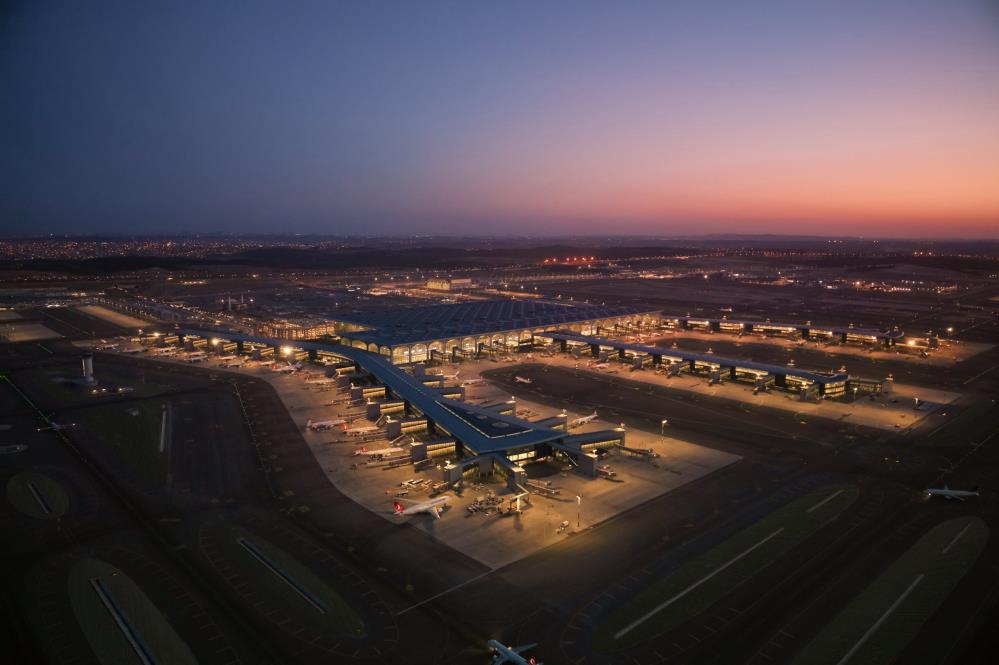 Tüm zamanların transit uçuş rekoru kırıldı