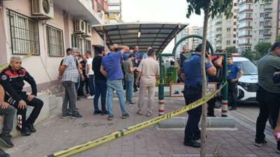 Eski eşi tarafından alt geçitte tabancayla öldürüldü