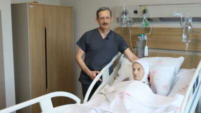 Bursa’da 104 yaşındaki hasta, kalp ameliyatıyla sağlığına kavuştu