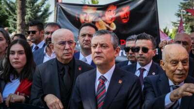 CHP Genel Başkanı Özel: “Deniz Gezmiş’in durduğu yerde durmaya devam ediyoruz”