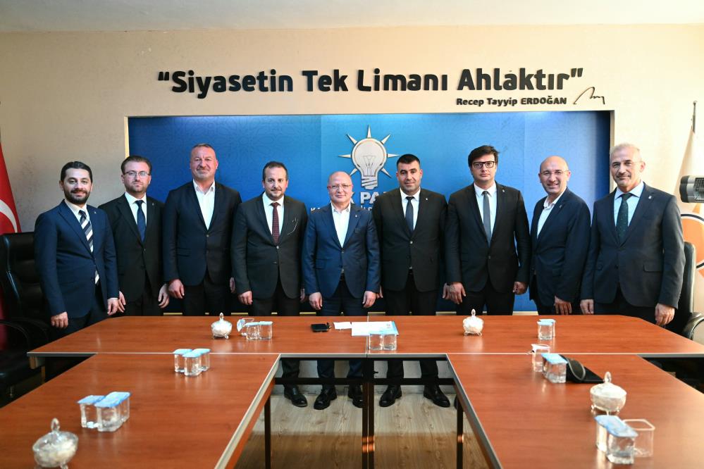AK Parti Karacabey’de gücüne güç kattı