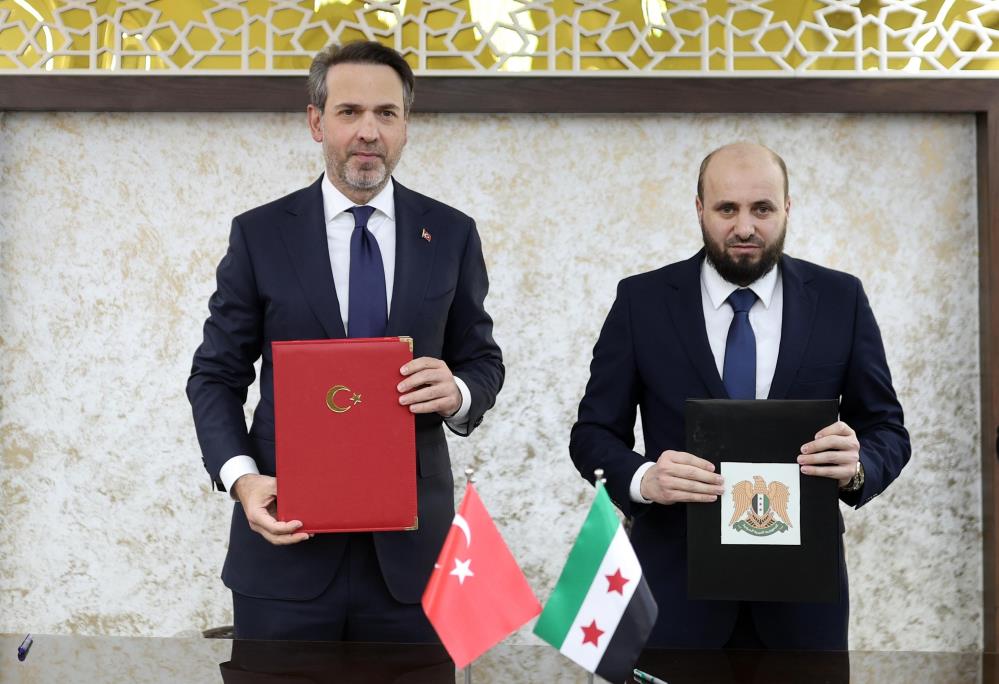 Bakan Bayraktar, Suriye’ye enerji ihracatına ilişkin mutabakat zaptı imzaladı