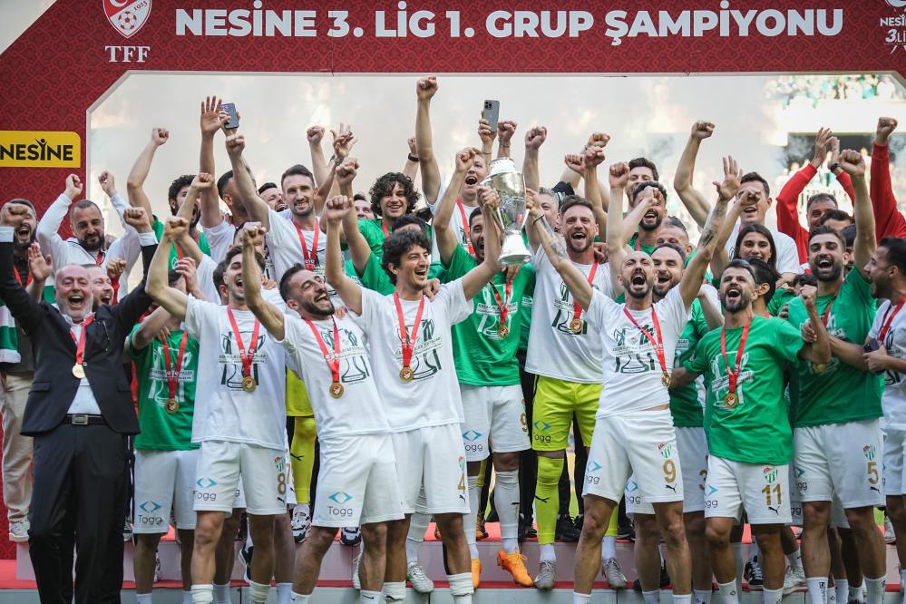 Bursaspor’da kritik görüşme: Tamam mı, devam mı?