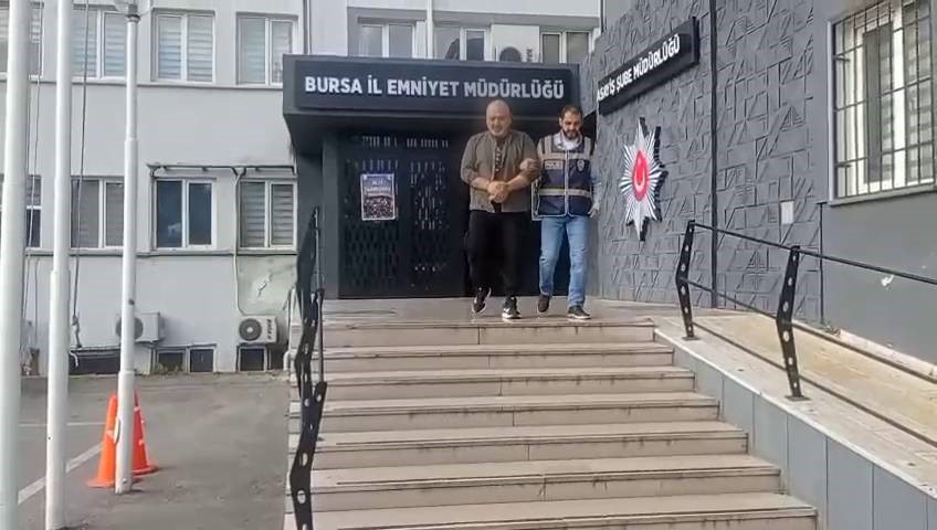 Bursa’da suç makinesi yakalandı!