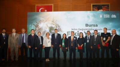 Bursa’da genç fikirler, yeşil bir gelecek için yarıştı