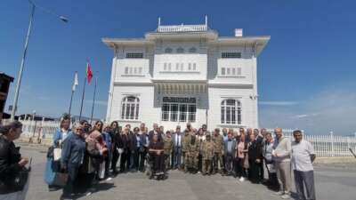 Gemlik’te başlayan askerlik Mudanya’da eğlenceyle sona erdi