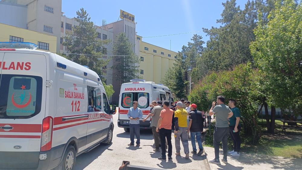 Çorum’da un fabrikasında patlama: 7 yaralı Çorum’da un fabrikasında patlama: 7 yaralı