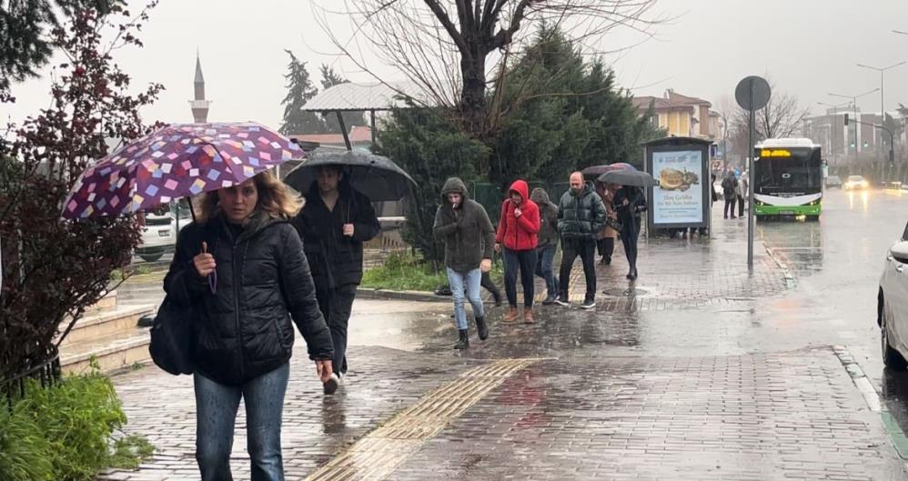 Zirai donla üzen nisan yağışlarla sevindirdi