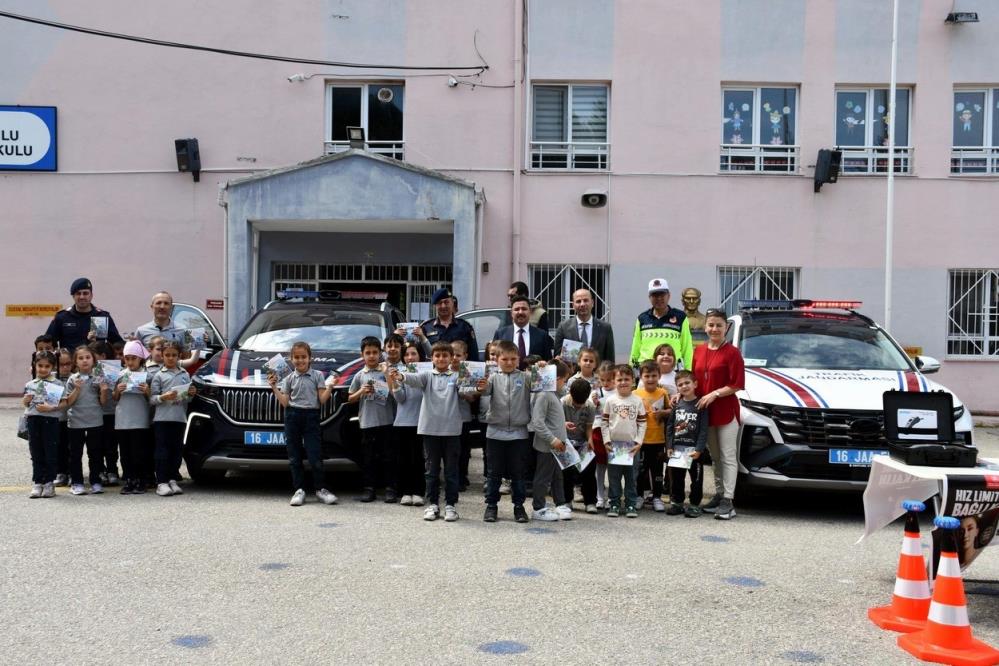 Mudanya Kaymakamı Terzi’den Hasköylü miniklere trafik bilinci