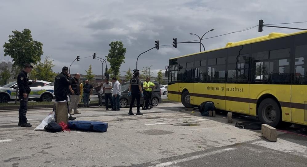 Bursa’da feci kaza: Genç sürücü hayatını kaybetti!