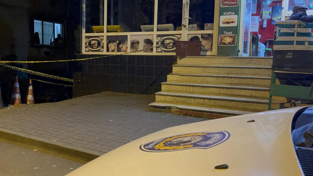Bursa’da berber dükkanına silahlı saldırı
