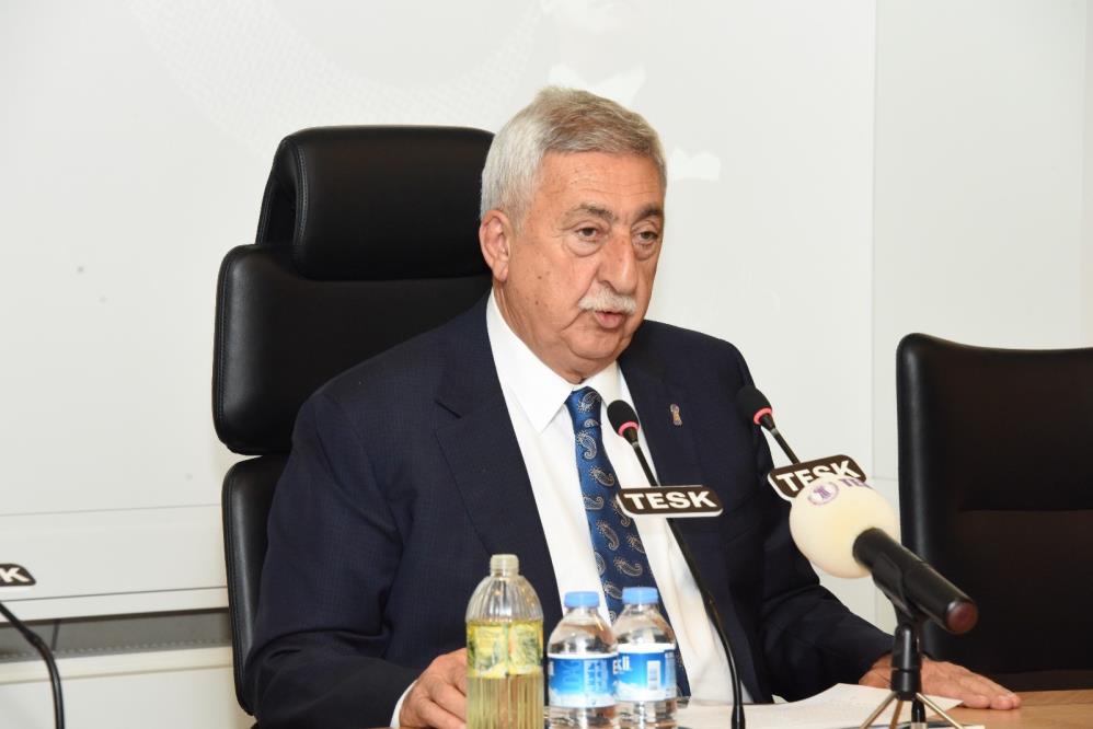 Palandöken: “Terörsüz Türkiye birlik ve beraberliğimizi pekiştirir” Palandöken: “Terörsüz Türkiye birlik ve beraberliğimizi pekiştirir”
