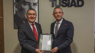 Özgür Özel, TÜSİAD’ı ziyaret etti