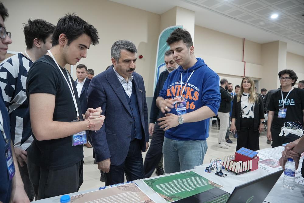 “Bursa Gençlik ve Teknoloji Festivali” başladı “Bursa Gençlik ve Teknoloji Festivali” başladı