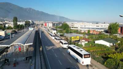 BURULAŞ eylemine karşı Kestel Belediyesi’nden ücretsiz servis hizmeti