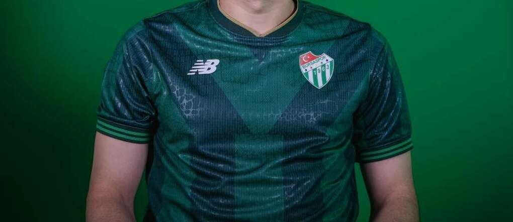 Bursaspor tek tek duyurdu: Transferde gaza basıldı!
