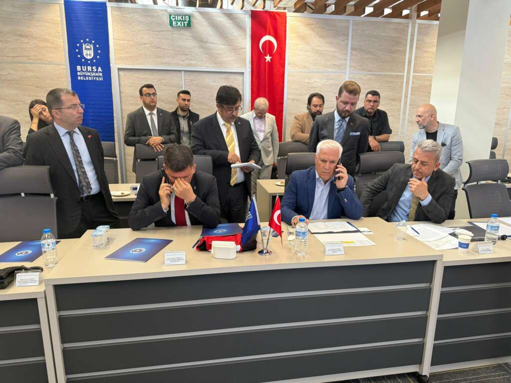 Bursa’da grev sona erdi! BURULAŞ Başkanı Beşli’den dikkat çeken açıklama