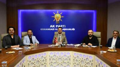 AK Parti Osmangazi Teşkilatında üçüncü etap mahalle başkanları buluşmaları tamamlandı
