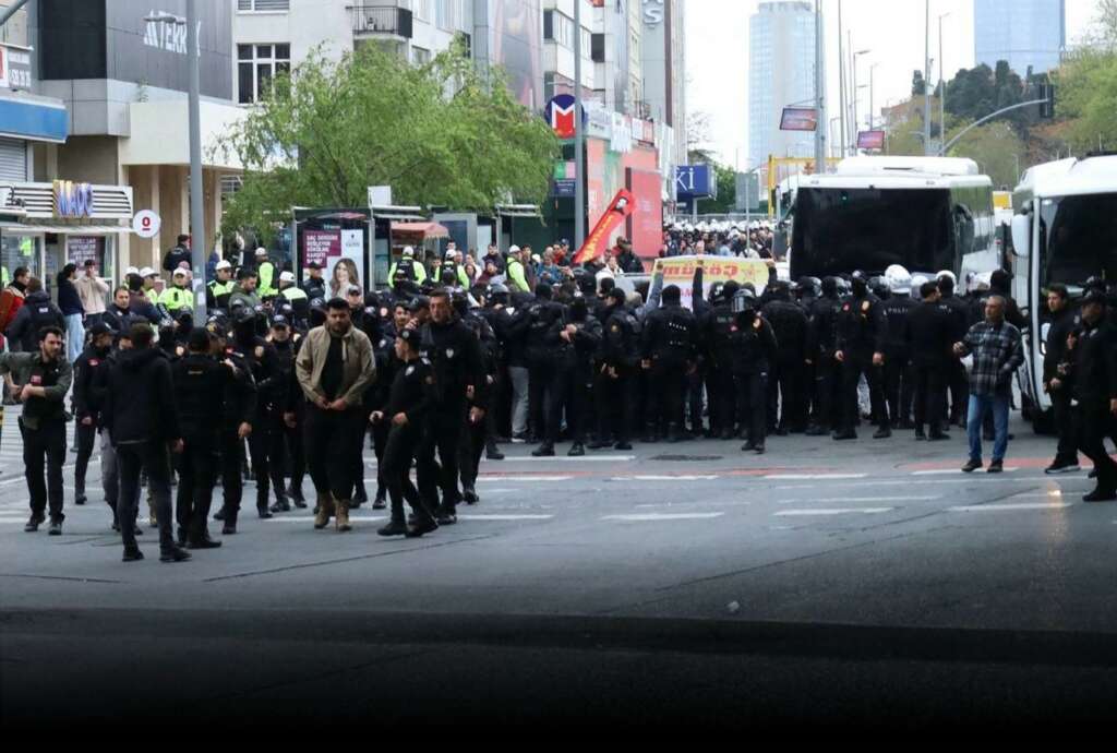 Şişli’den Taksim’e 1 Mayıs yürüyüşüne polis engeli: 300 kişi gözaltına alındı