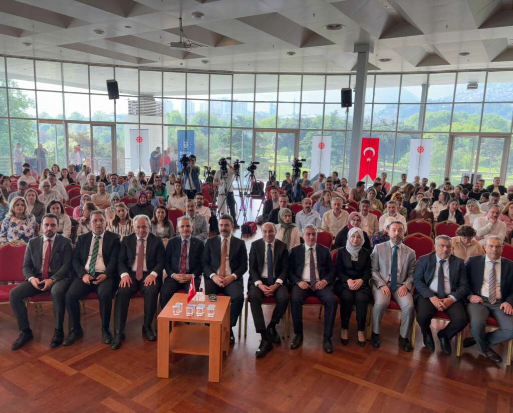 Bursa’da İletişim Başkanlığı’ndan dezenformasyonla mücadele eğitimi