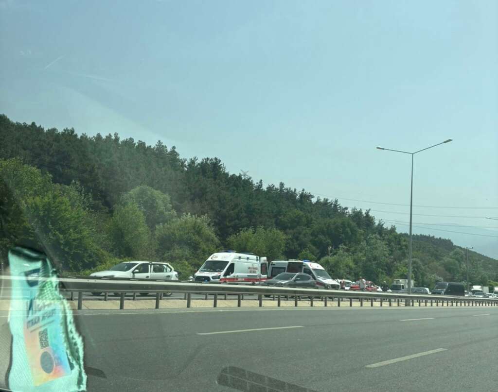 Bursa-Mudanya yolunda feci kaza!
