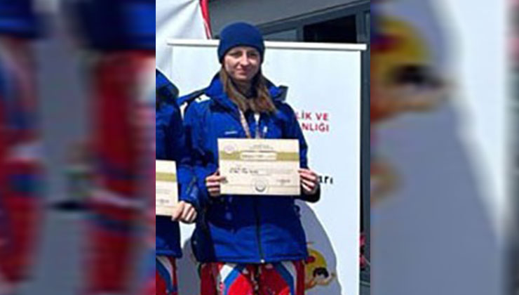 Abisiyle birlikte boğazı kesilerek öldürülen genç kadının milli sporcu olduğu anlaşıldı